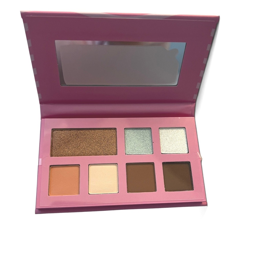 RealHer Every Shade Is You Eyeshadow Palette 7 Shade Matte Shimmer NEW